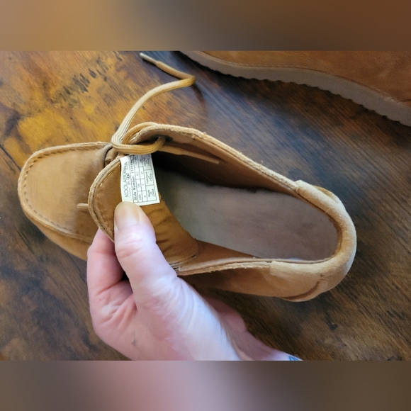 Koolaburra by UGG mens size 8  brown suede shoes - Picture 7 of 13